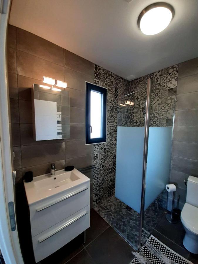 Un Sejour Romantique En Couple Avec Jacuzzi Prive Chromotherapie Jardin Maison Privee Ychoux Εξωτερικό φωτογραφία