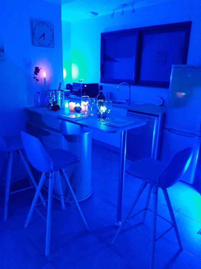 Un Sejour Romantique En Couple Avec Jacuzzi Prive Chromotherapie Jardin Maison Privee Ychoux Εξωτερικό φωτογραφία