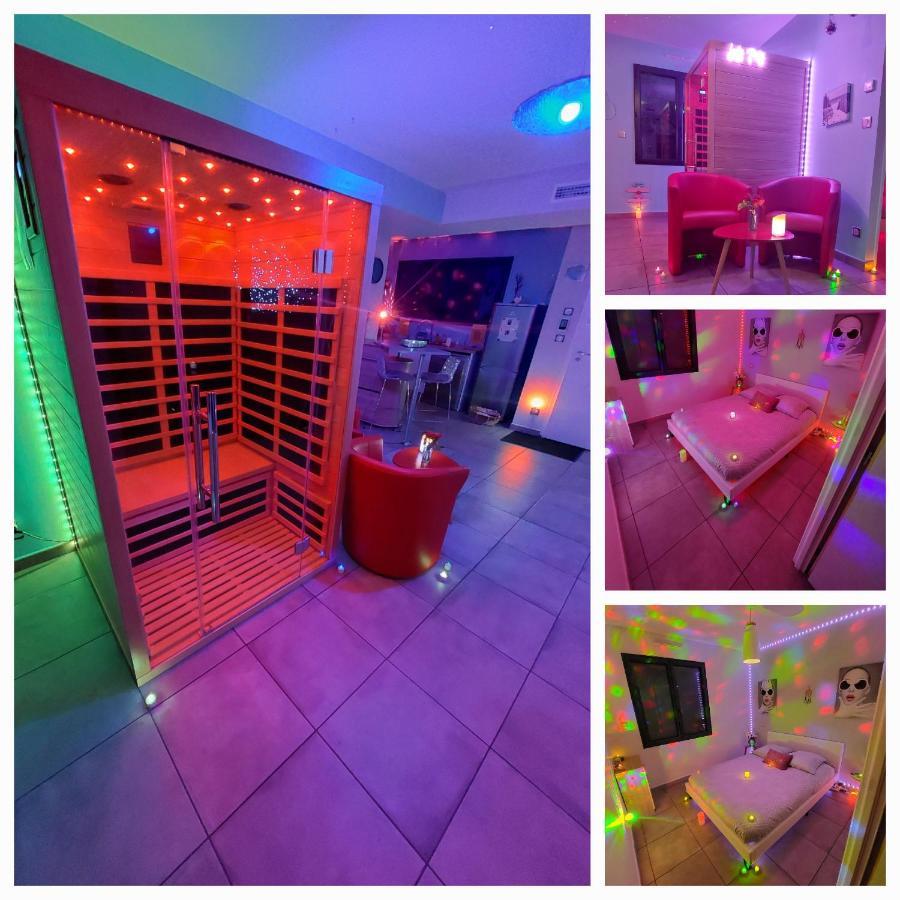 Un Sejour Romantique En Couple Avec Jacuzzi Prive Chromotherapie Jardin Maison Privee Ychoux Εξωτερικό φωτογραφία